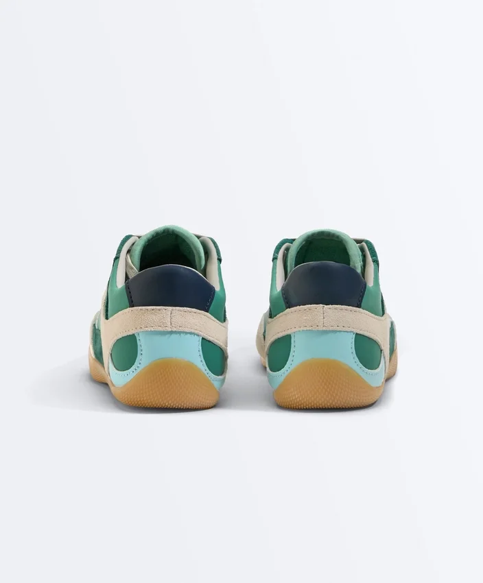 Retro-Style Trainers Retro-Style Trainers