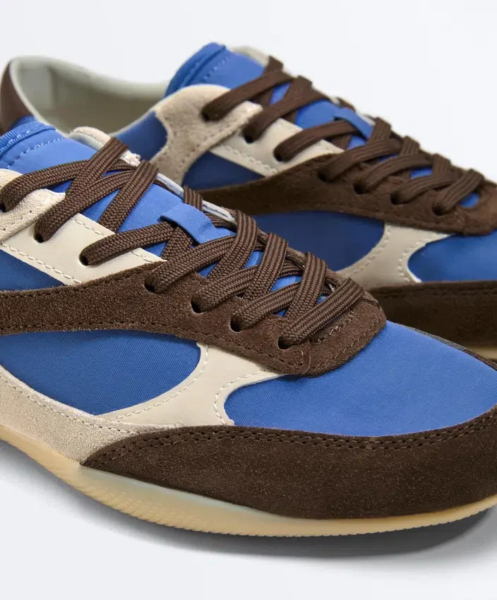 Retro-Style Trainers Retro-Style Trainers