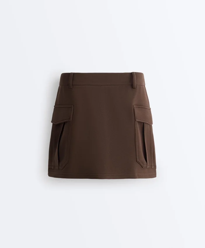Short Piqué Skirt with Cotton Pockets Short Piqué Skirt with Cotton Pockets