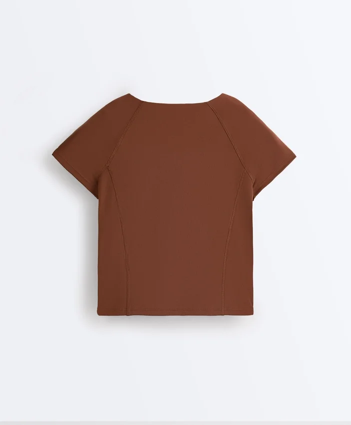 Short-Sleeved Zip T-Shirt Short-Sleeved Zip T-Shirt