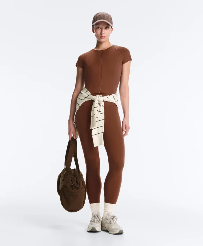 Short-Sleeved Zip T-Shirt Short-Sleeved Zip T-Shirt