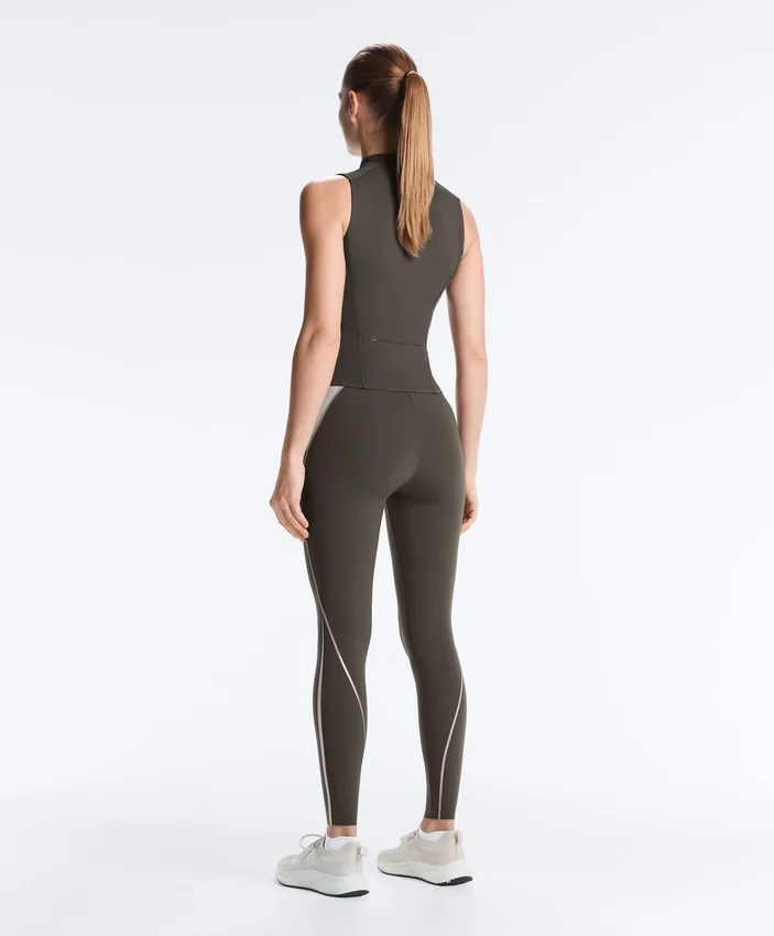 Sleeveless Zip T-Shirt Sleeveless Zip T-Shirt