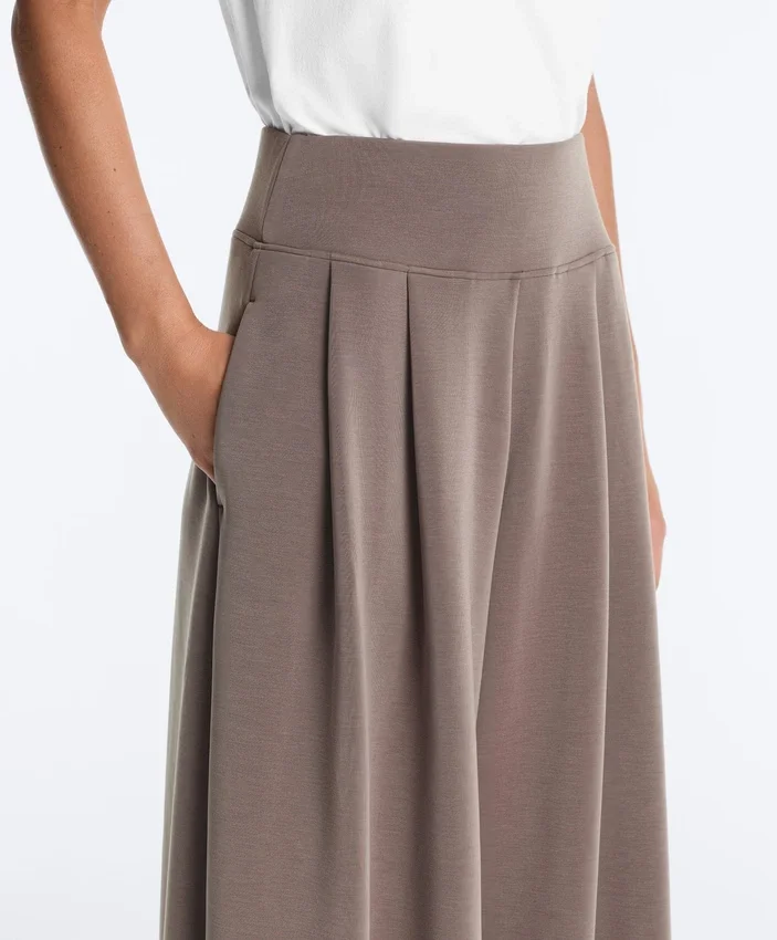 Soft-Touch Modal Wide-Leg Trousers with Corset Waist Soft-Touch Modal Wide-Leg Trousers with Corset Waist