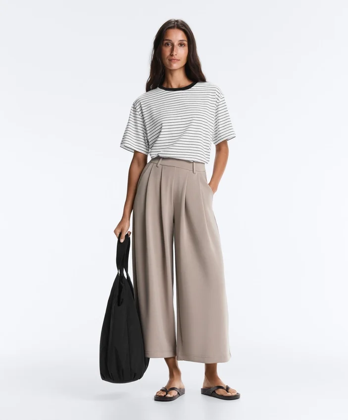 Soft-Touch Wide-Leg Crop Trousers with Modal and Pleats Soft-Touch Wide-Leg Crop Trousers with Modal and Pleats