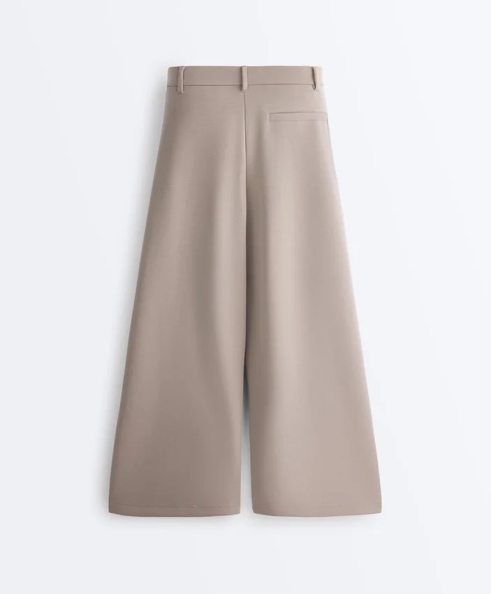 Soft-Touch Wide-Leg Crop Trousers with Modal and Pleats Soft-Touch Wide-Leg Crop Trousers with Modal and Pleats