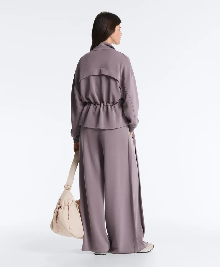 Soft-Touch Modal Jacket with Adjustable Waist and High Collar Soft-Touch Modal Jacket with Adjustable Waist and High Collar