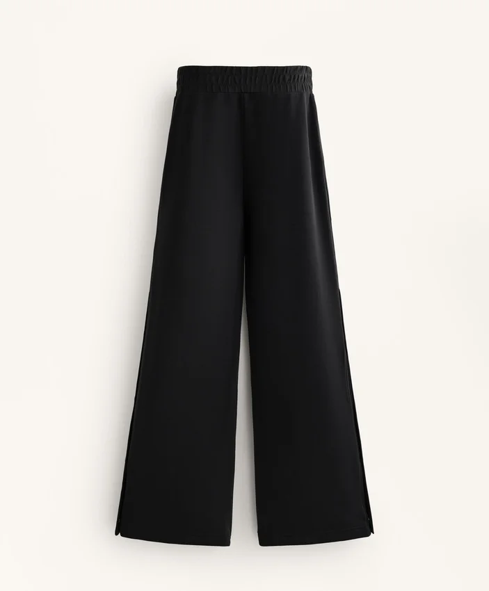 Straight-Leg Trousers with Buttons and Rib with Soft-Touch Modal Straight-Leg Trousers with Buttons and Rib with Soft-Touch Modal