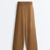 Straight-Leg Trousers with Side Knit Structure Straight-Leg Trousers with Side Knit Structure