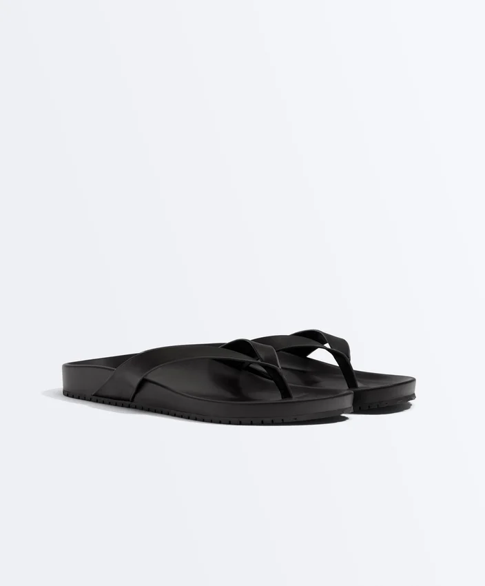 Strappy Flat Sandal Strappy Flat Sandal