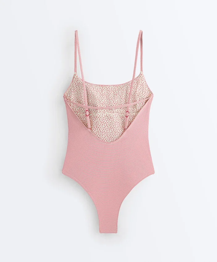 Stripe Round Neck Swimsuit Stripe Round Neck Swimsuit