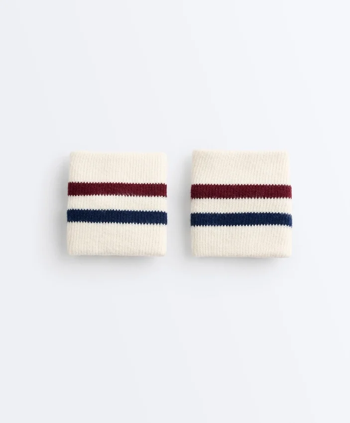 Striped Cotton Blend Sport Wristbands Striped Cotton Blend Sport Wristbands