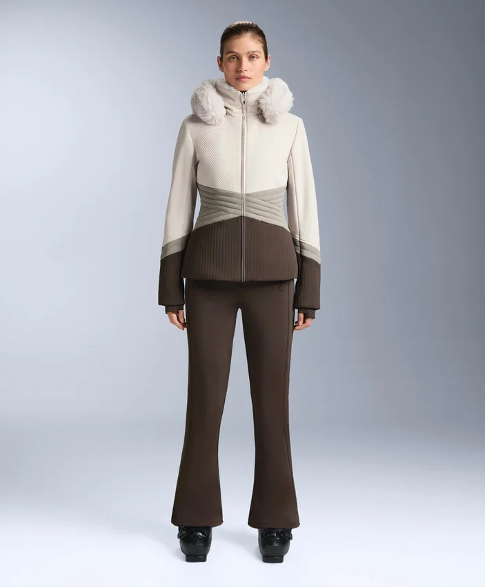 Super-Fitted Water-Resistant Colour-Block Primaloft® Ski Jacket Super-Fitted Water-Resistant Colour-Block Primaloft® Ski Jacket