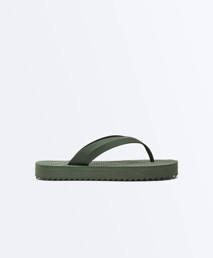 Textured Platform Beach Sandals Textured Platform Beach Sandals