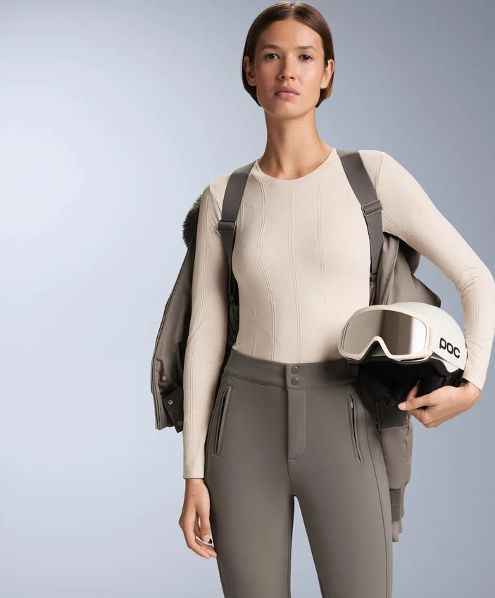 Thermal Seamless Jacquard Base Layer T-Shirt Thermal Seamless Jacquard Base Layer T-Shirt