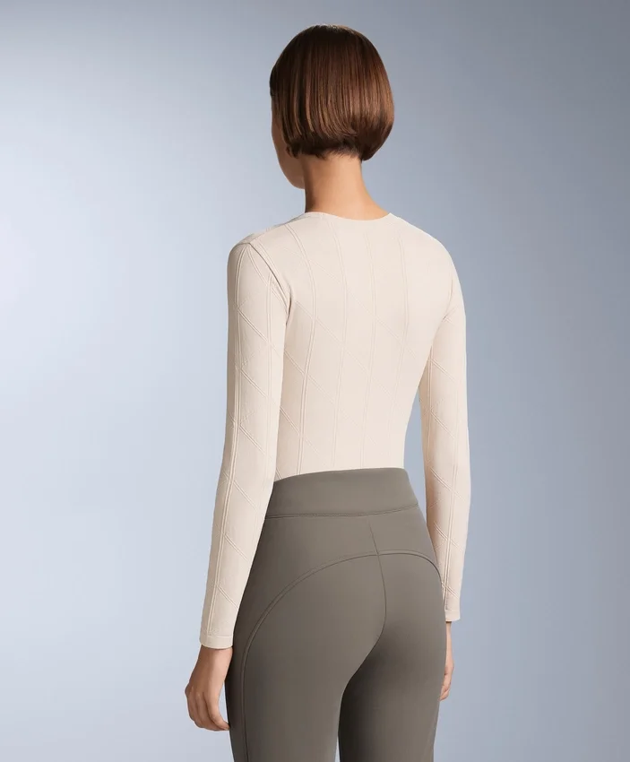 Thermal Seamless Jacquard Base Layer T-Shirt Thermal Seamless Jacquard Base Layer T-Shirt