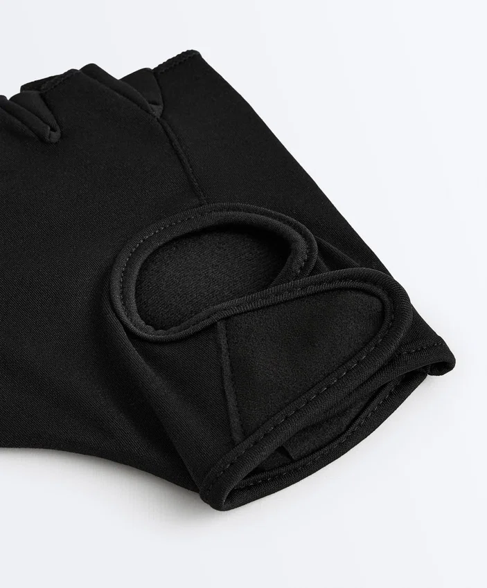 Training Gloves Training Gloves