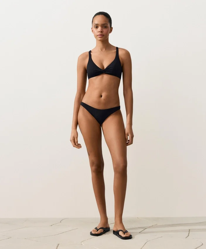 U-Cut Piqué Medium-Coverage Bikini Bottoms U-Cut Piqué Medium-Coverage Bikini Bottoms
