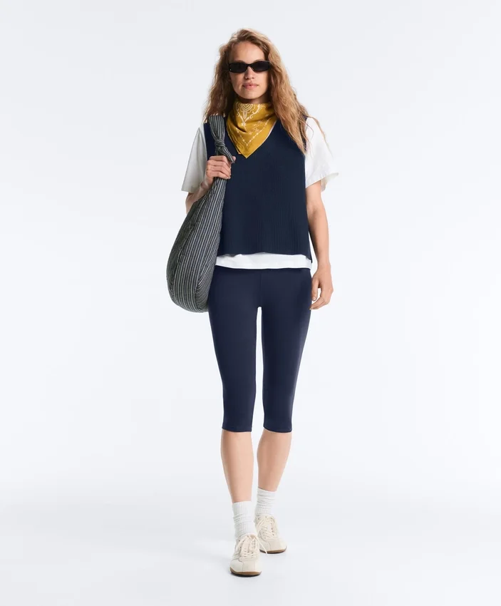 V-Neck Knit Vest V-Neck Knit Vest