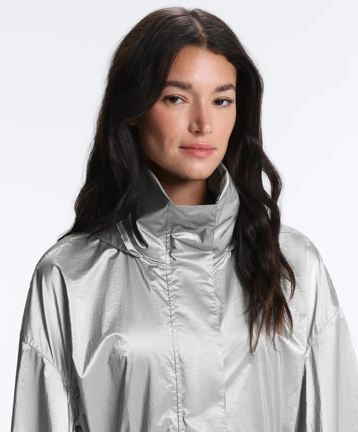Water-Repellent Jacket with Metallic Effect Water-Repellent Jacket with Metallic Effect