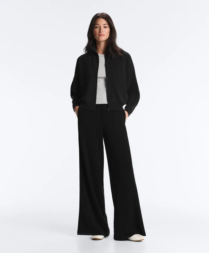 Wide-Leg Trousers with Soft-Touch Modal and Hemstitch Wide-Leg Trousers with Soft-Touch Modal and Hemstitch